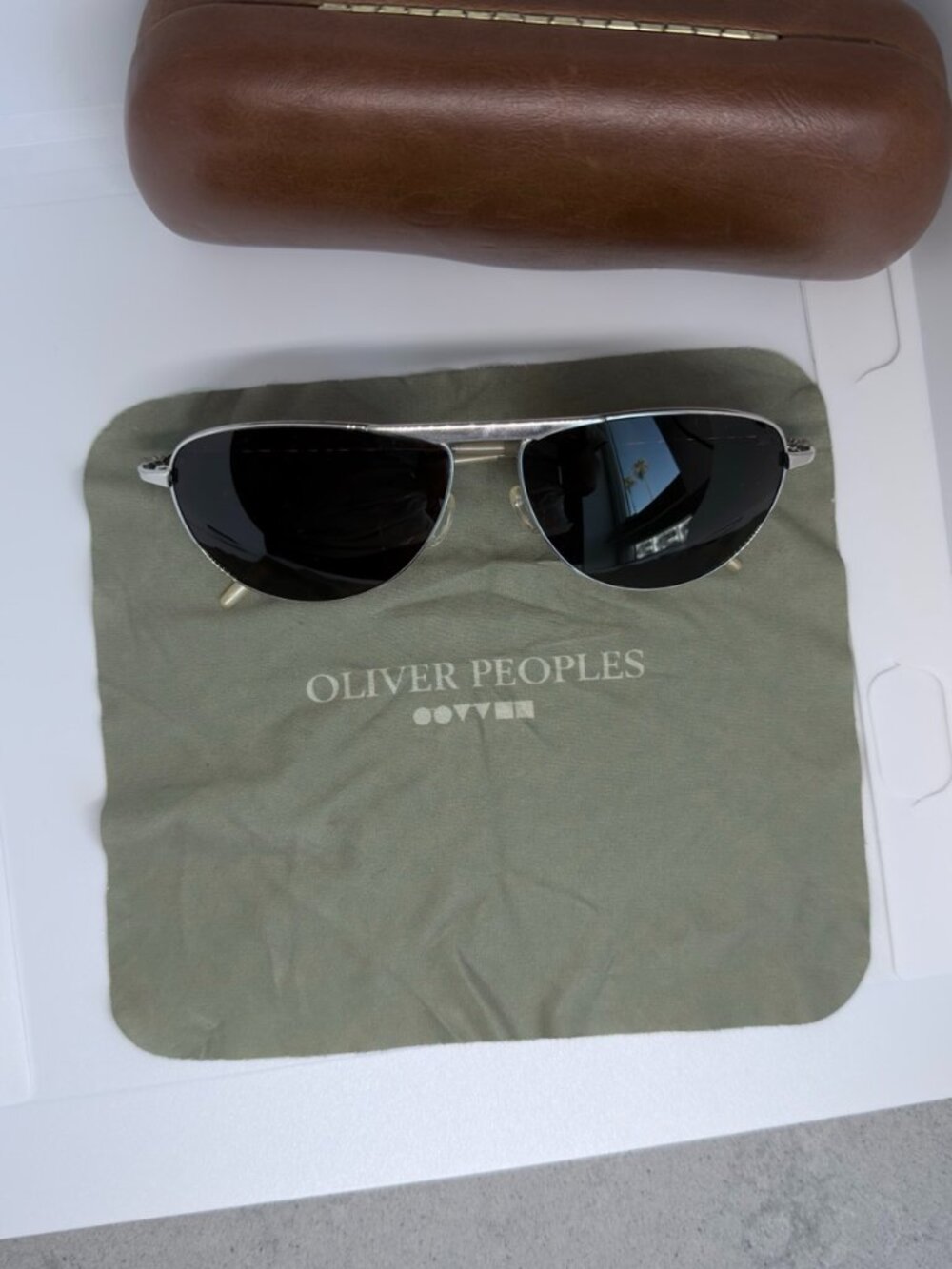 Oliver Peoples Airman S Vintage Sunglasses Silver 57-14-135